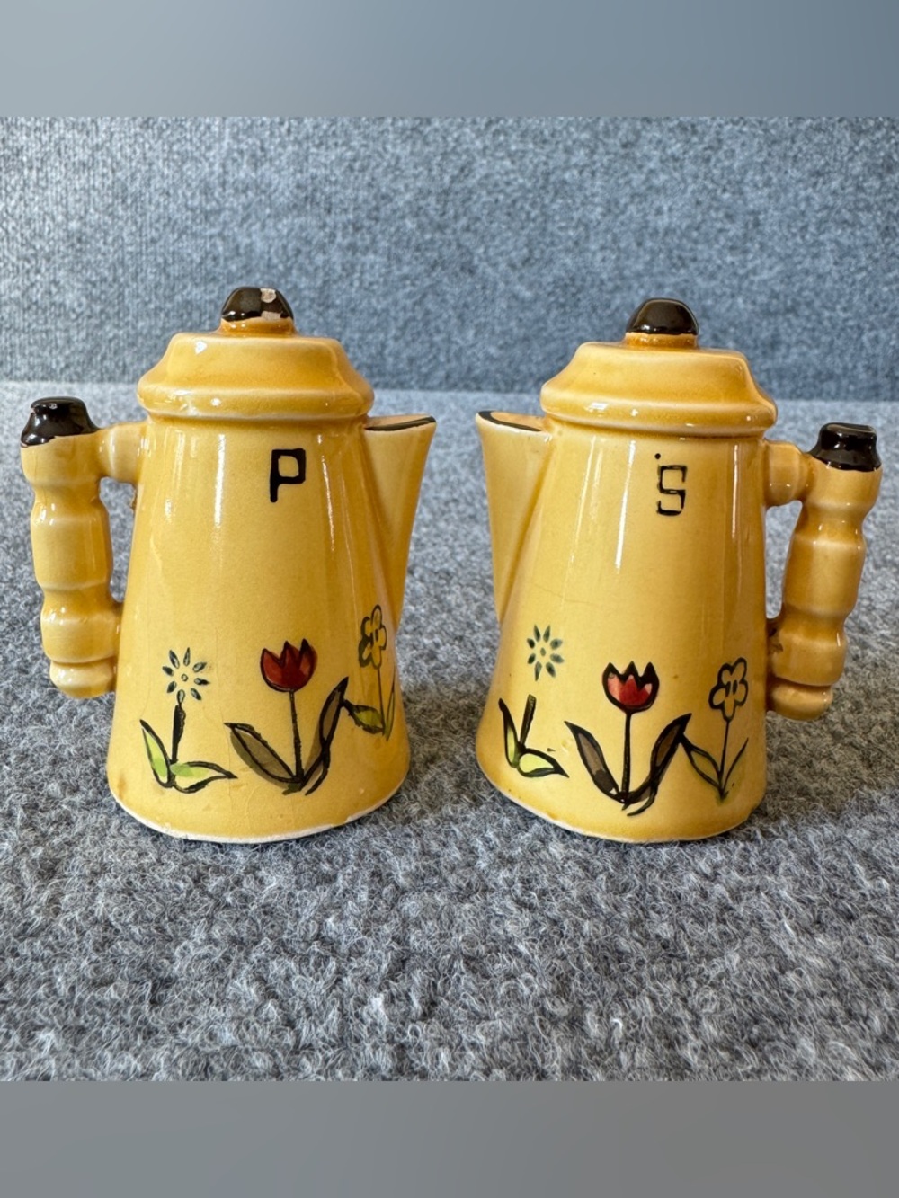 Vintage Japan Salt Pepper Shakers Set Yellow Teapot Floral Hand Painted Ceramic